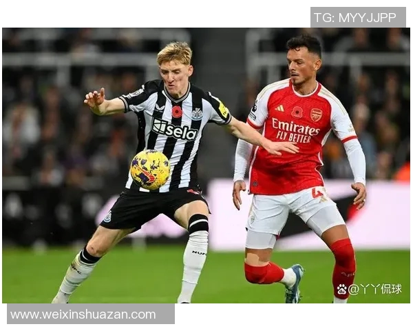 哈德斯与纽卡斯尔激战在即谁能在英超赛场上笑到最后